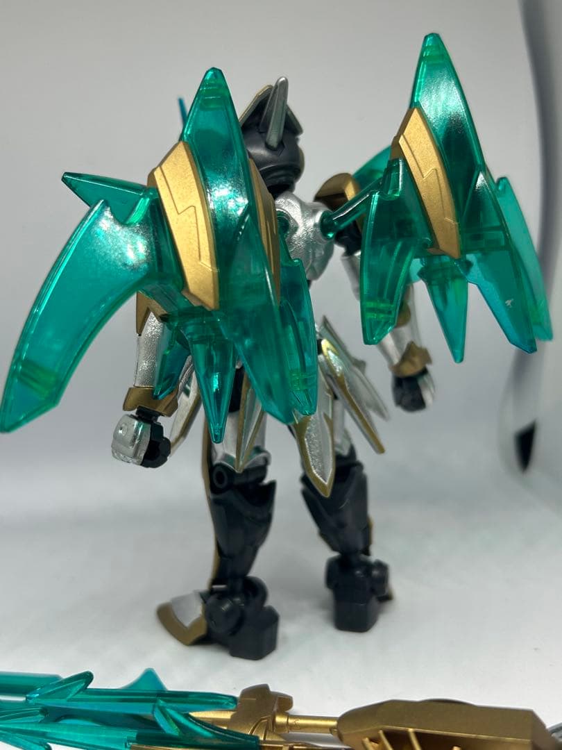 プラモデル　組立済　模型　LBX ダンボール戦機　シャドールシファー　完成品