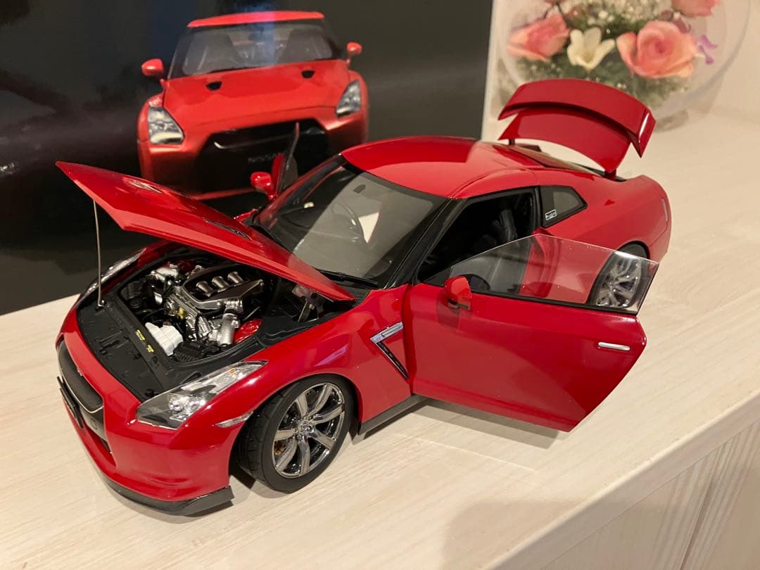 1/18 京商 日産 スカイラインGTR R35 Premium