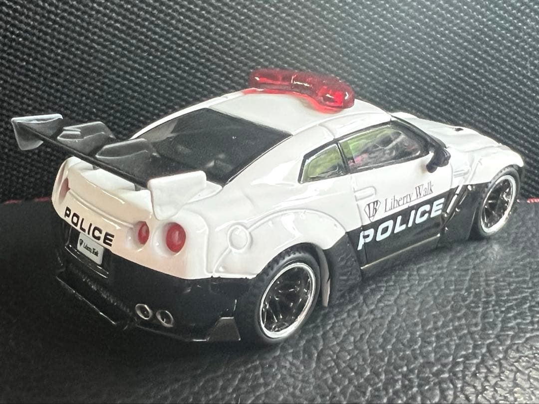 吉住 麹MINI GT LB★WORKS Nissan GT-R R35