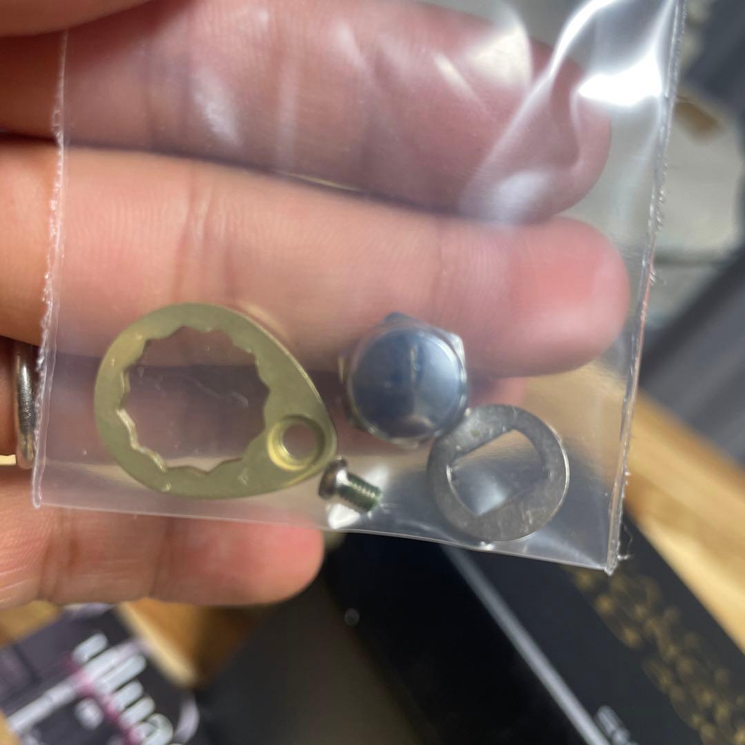 カルカッタコンクエストMD 300XGLH 純正ハンドル