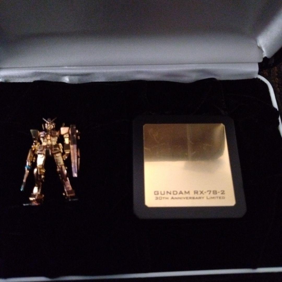 セブンイレブンフェア純金メッキガンダム