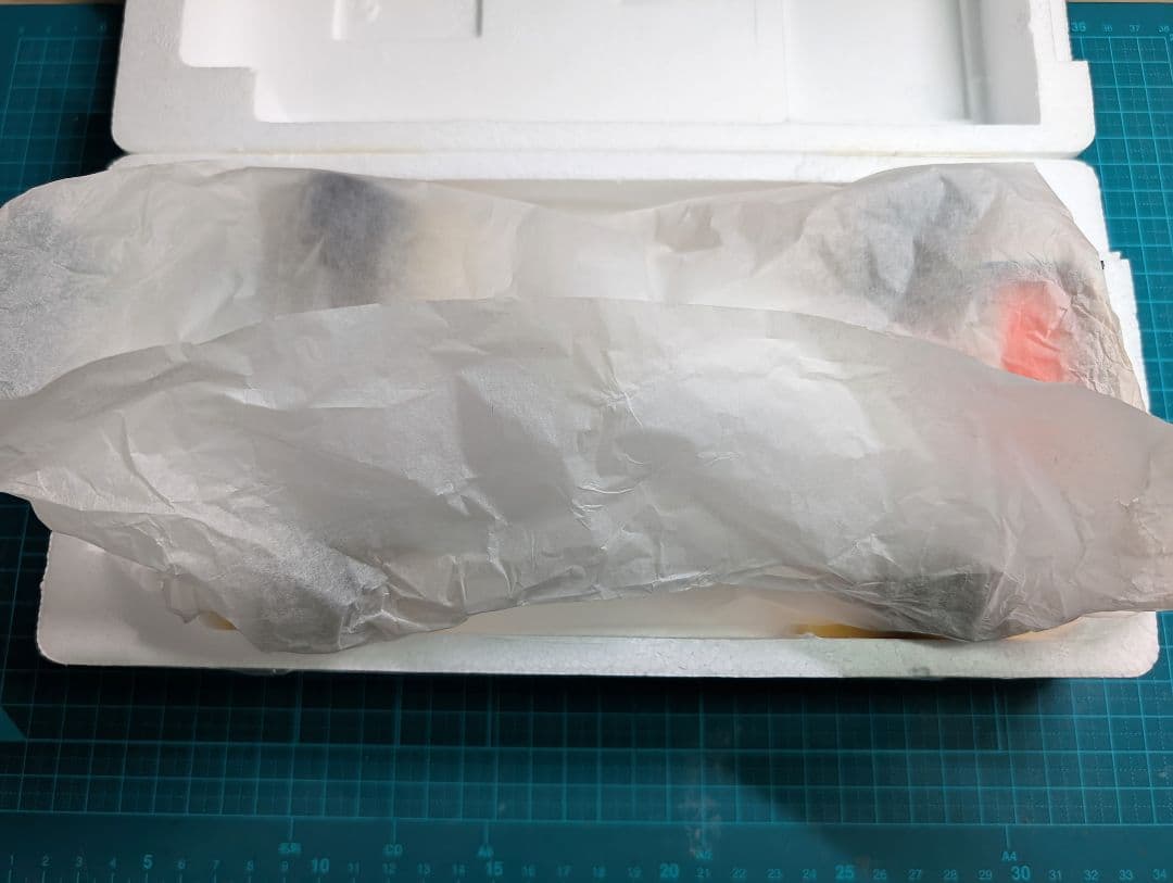 ミニチャンプス 1/18スケール マクラーレン・ホンダ アイルトン・セナ