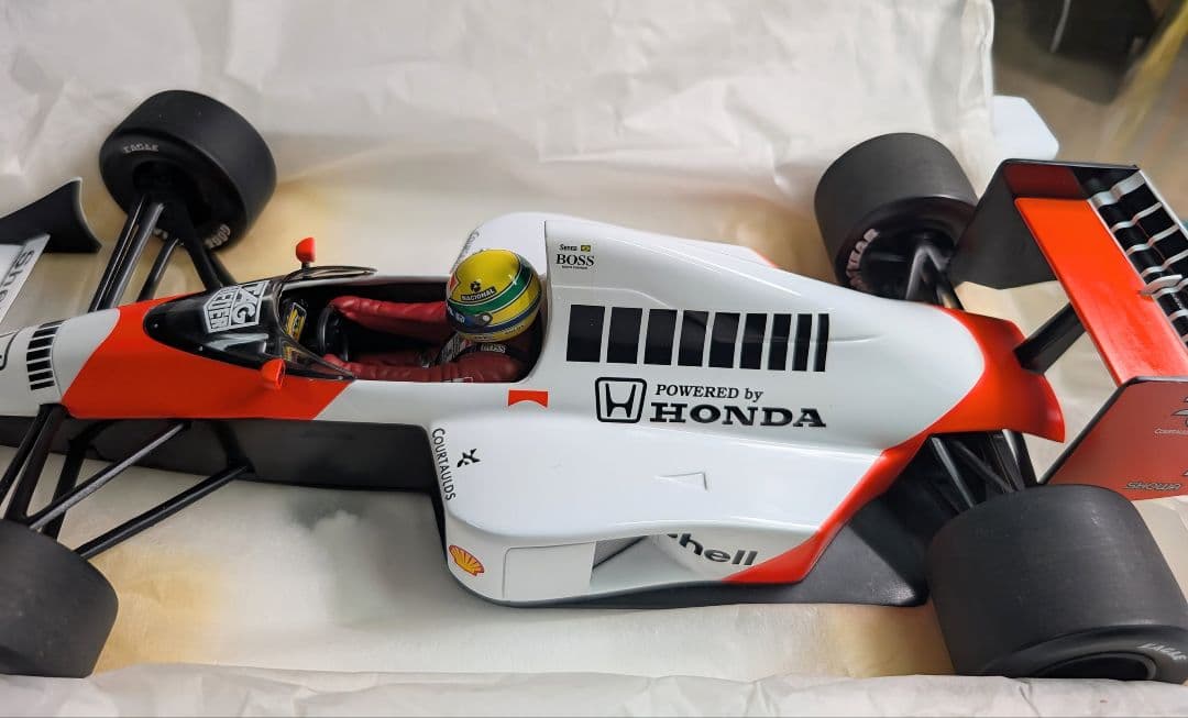ミニチャンプス 1/18スケール マクラーレン・ホンダ アイルトン・セナ