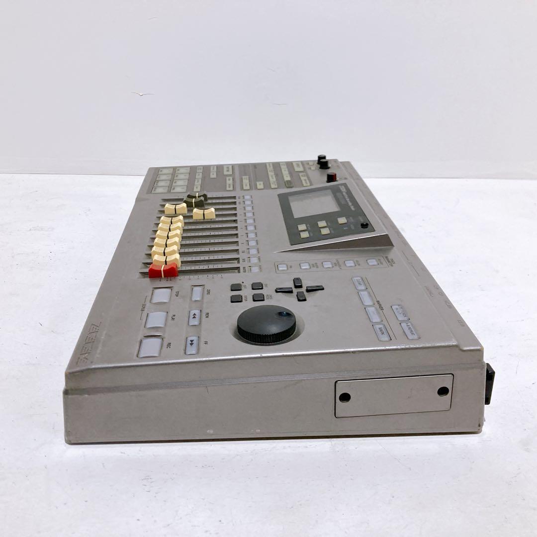 ズーム ZOOM MRS-1044 MTR マルチトラックレコーダー