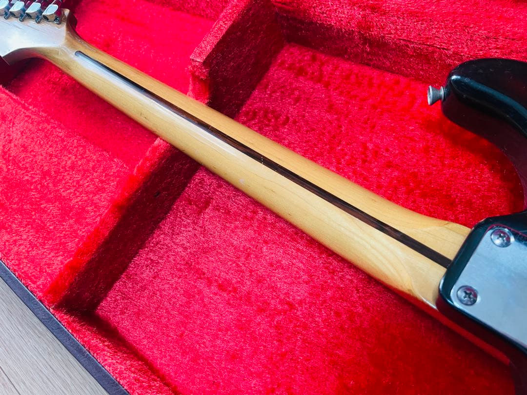 Guyatone ストラトキャスター LS-380 純正ハードケース付き