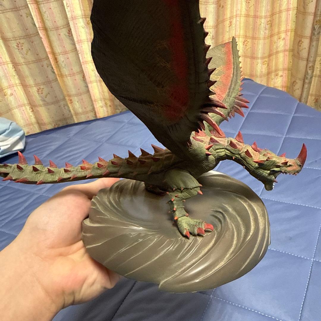 エスピナス　フィギュア