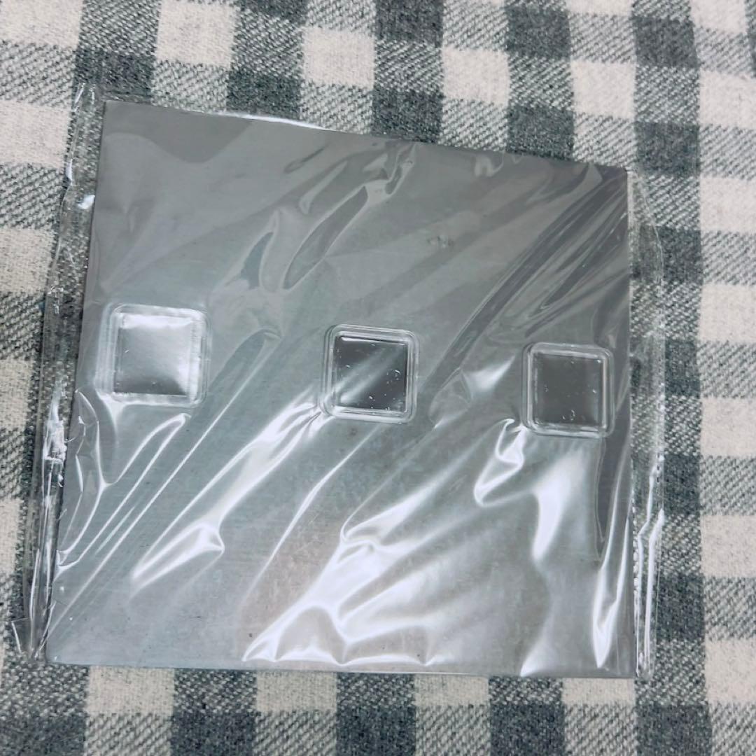 シャンプーボトル 3室　壁掛けタイプ 各400ML 残量確認　白