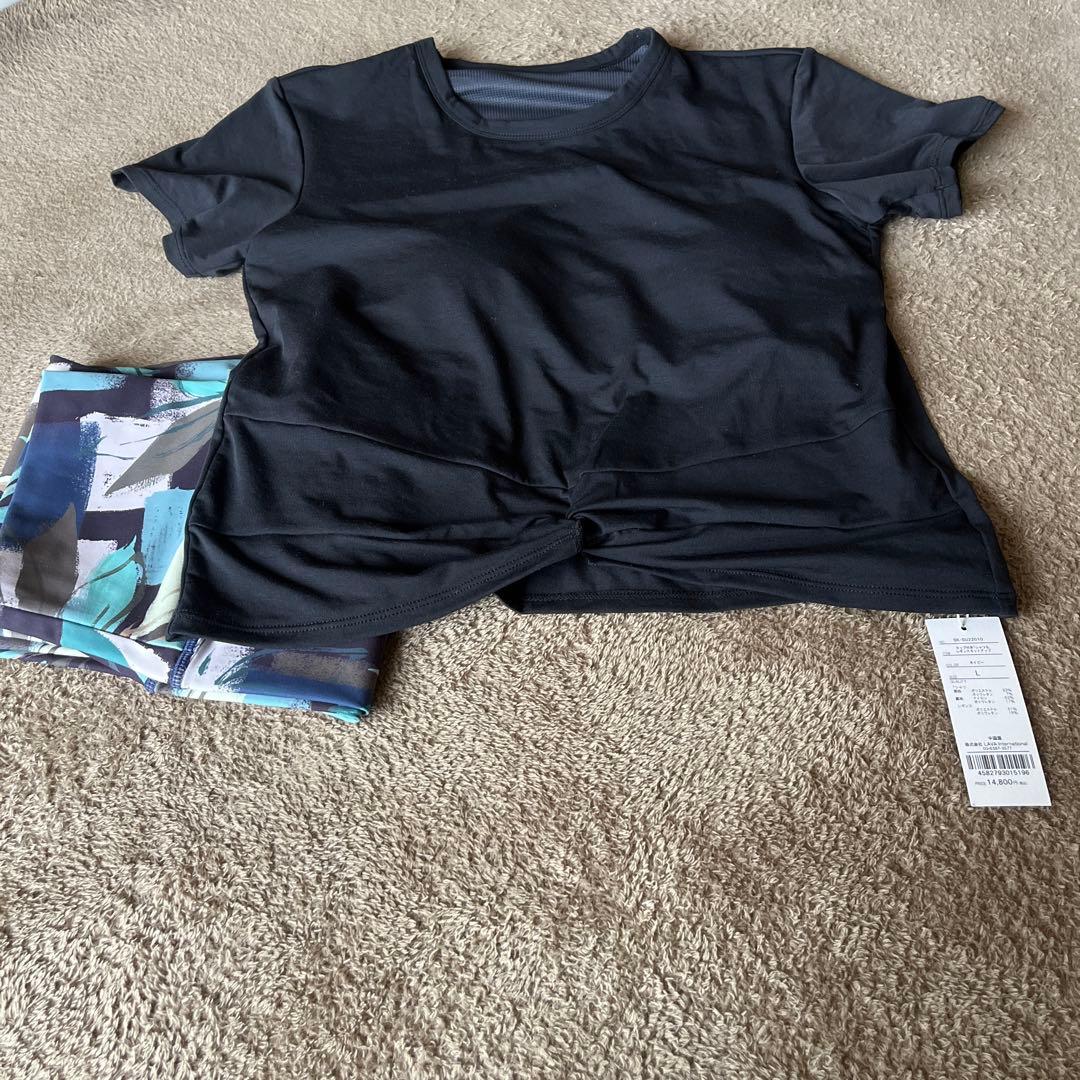 【SUKALA】カップ付きTシャツ＆レギンスセットアップ　Lサイズ