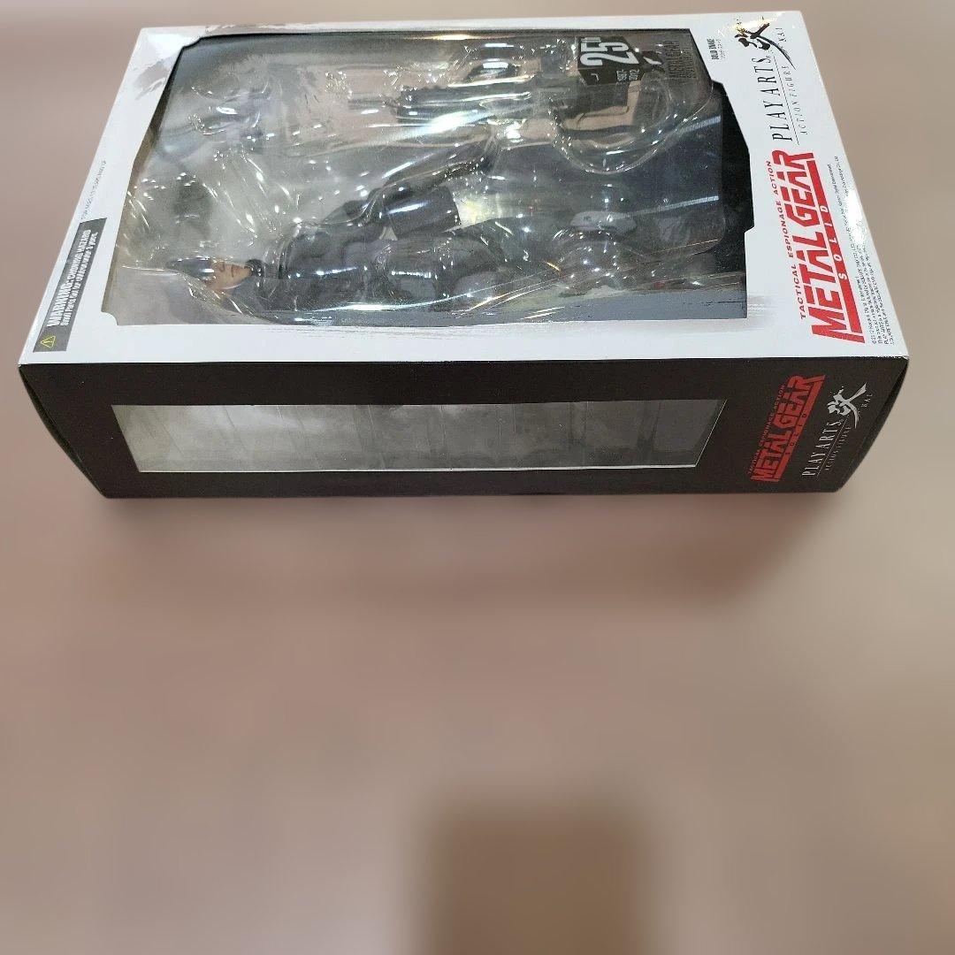 PLAY ARTS改 ソリッド・スネーク L GEAR SOLID 新品