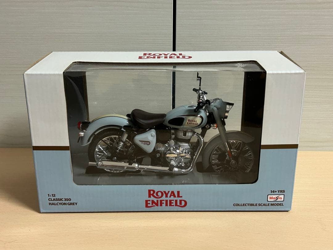 ロイヤルエンフィールド ミニカー