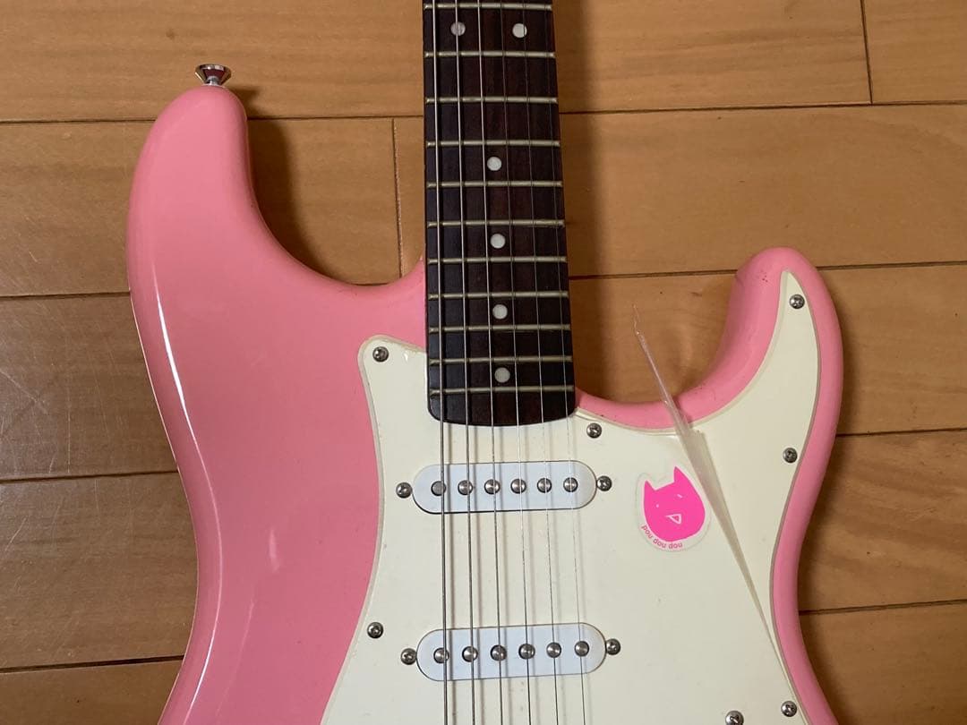 【値下げ！】エレキギター SQUIER BULLET STRAT 純正ケース付