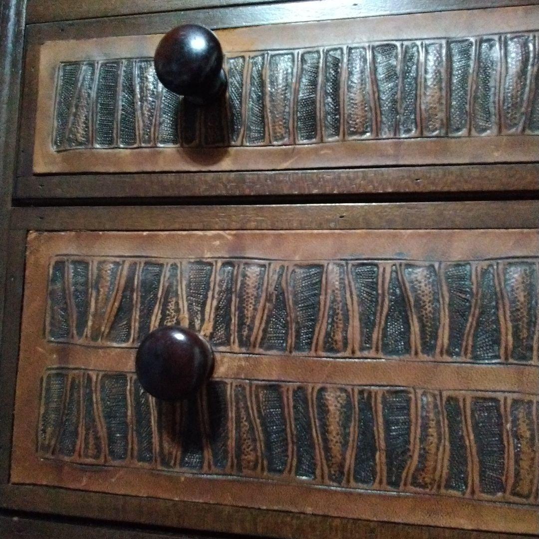 前面レザークラフト張り 6段キャビネット、チェスト