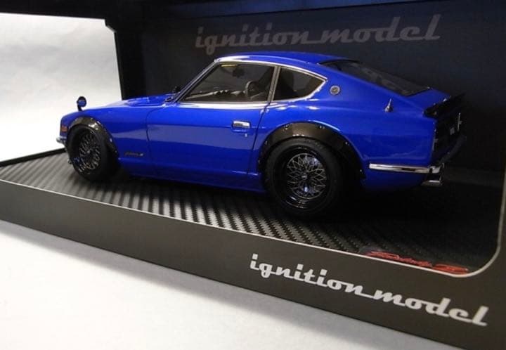 イグニッションモデル 1/18 フェアレディZ (S30) ブルー スターロード