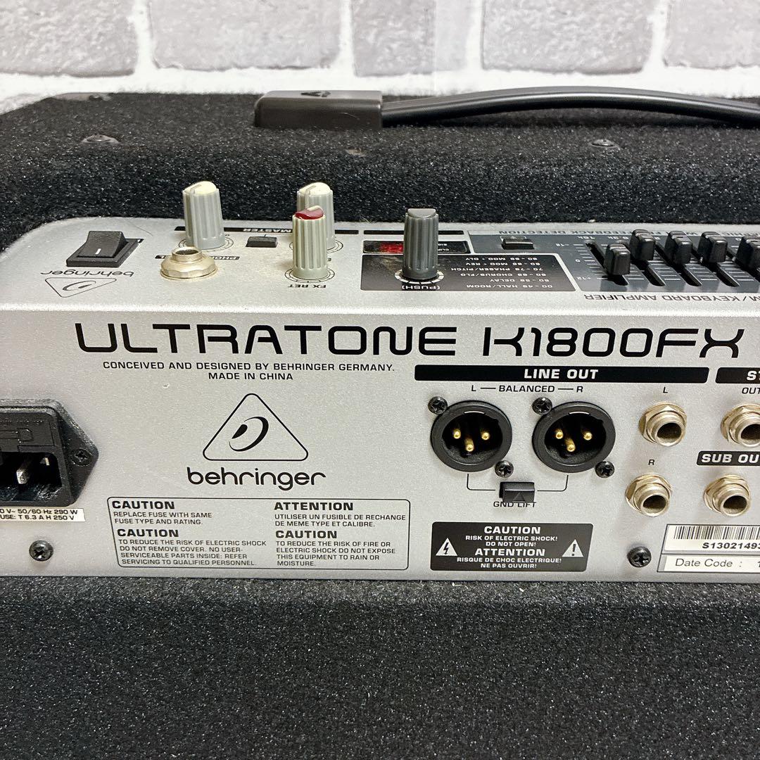 BEHRINGER ULTRATONE K1800FXキーボードアンプ 4ch
