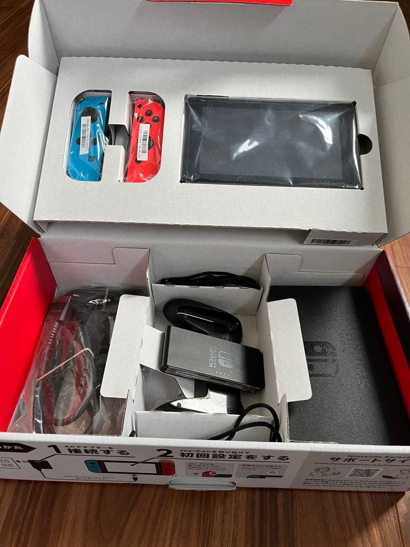 Nintendo Switch 本体 ネオン