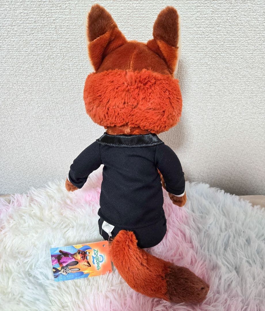 新品タグ付き✨ストア限定 ズートピア2 ニックワイルド ぬいぐるみ フォーマル