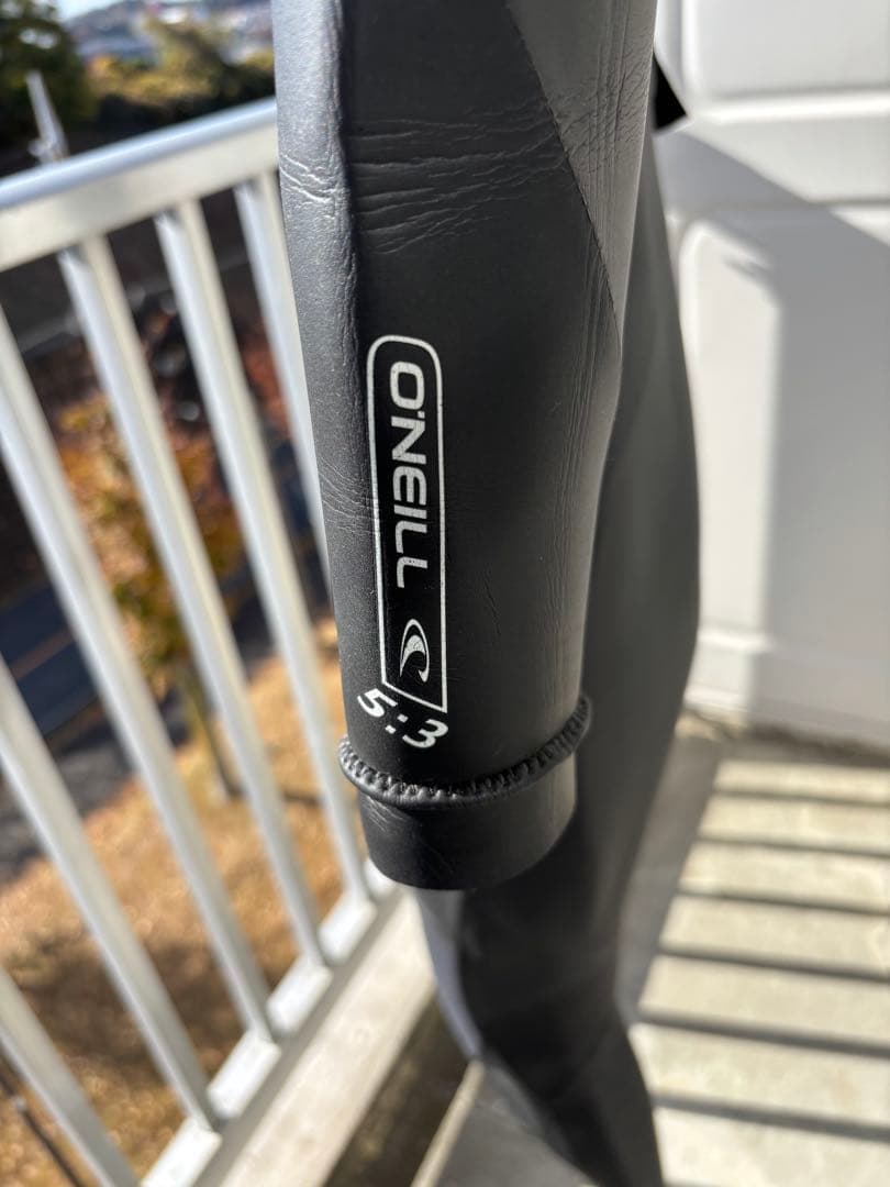 O'Neill フルスーツ ブラック