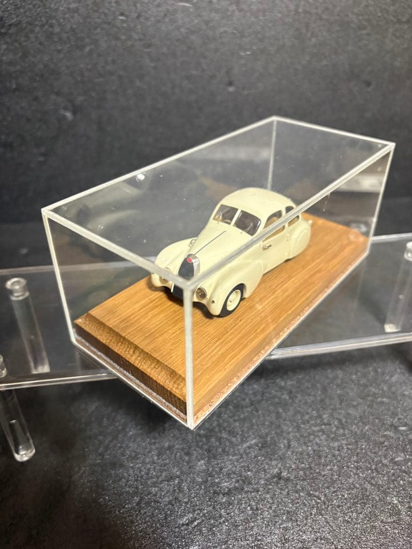 ミニカー heco 1/43 Bugatti T73A 1947