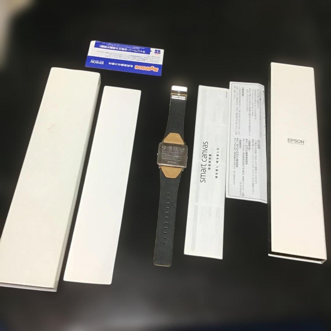 ドラえもん　EPSON スマートキャンバス　腕時計