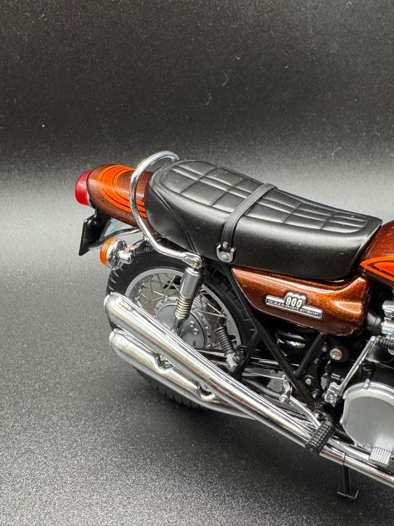 MINICHAMPS 1/12 Kawasaki Z1 900キャンディブラウン