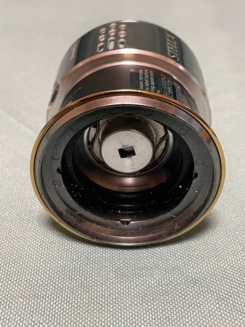 美品18ステラ 2500sスペアスプール STELLA シマノSHIMANO