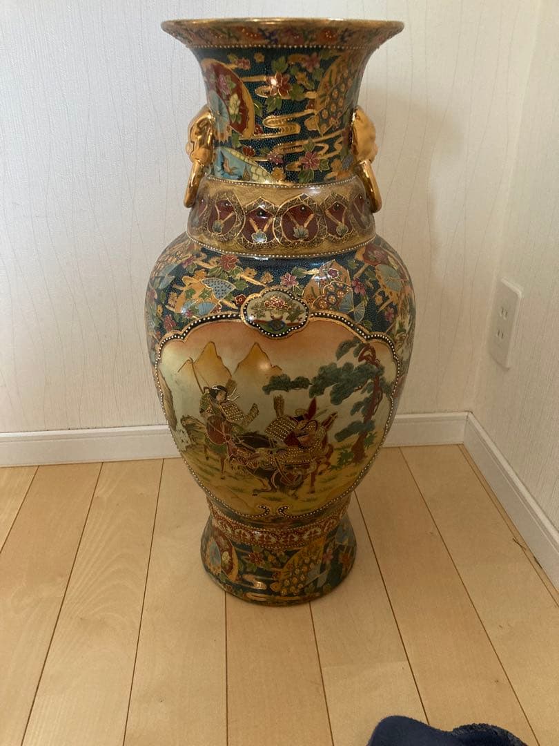 装飾花瓶 陶器 多彩な模様