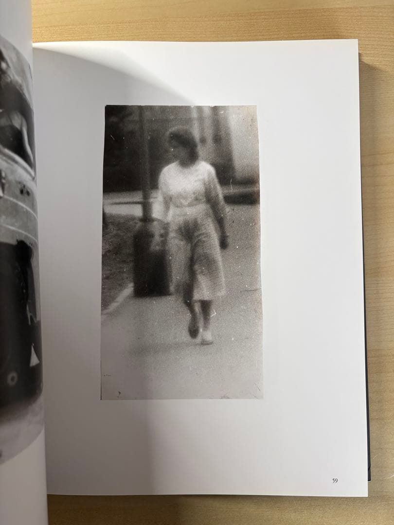 アート・デザイン・音楽 Miroslav Tichy Form of Truth