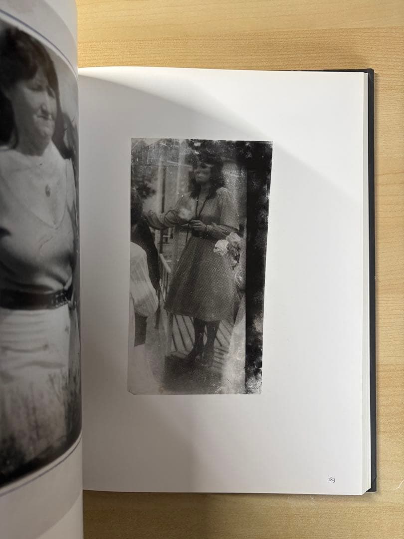 アート・デザイン・音楽 Miroslav Tichy Form of Truth