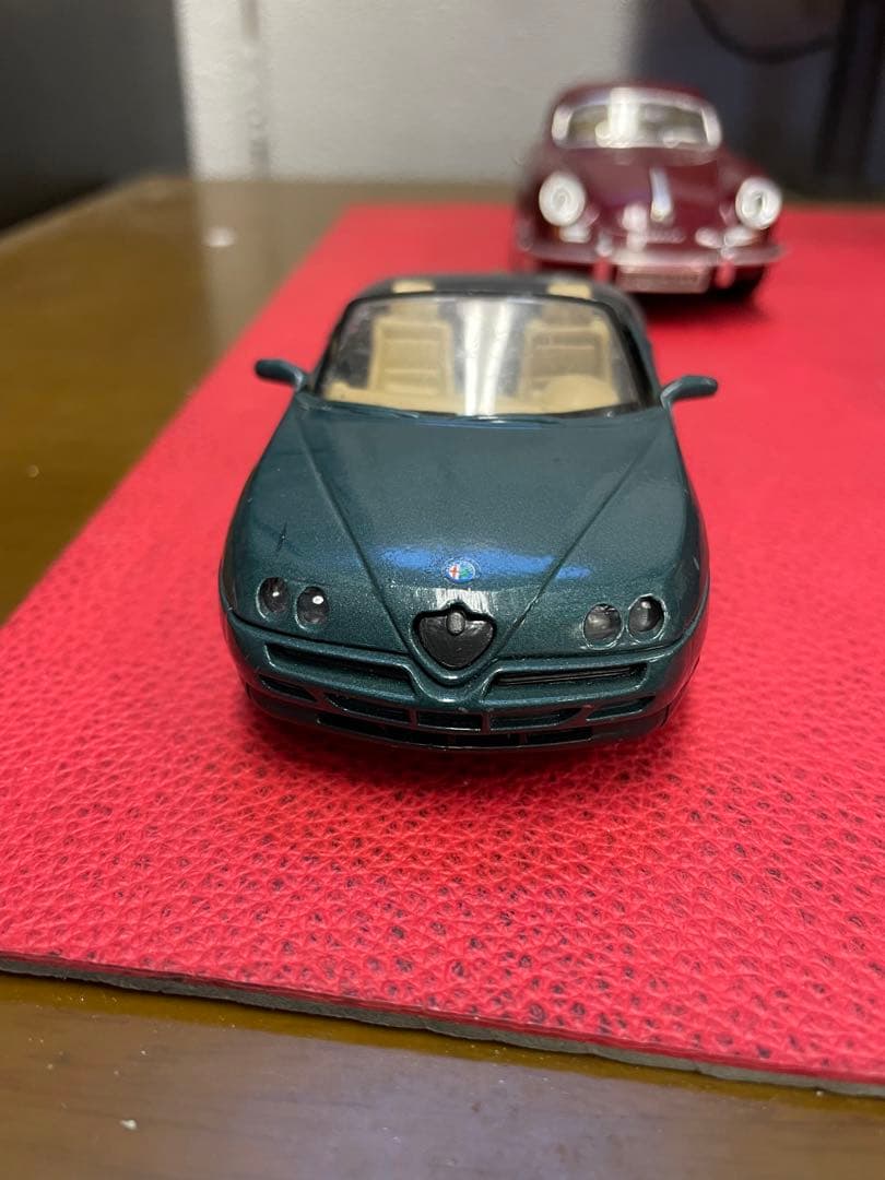 1/18スケールミニカー　6点まとめてセット売り