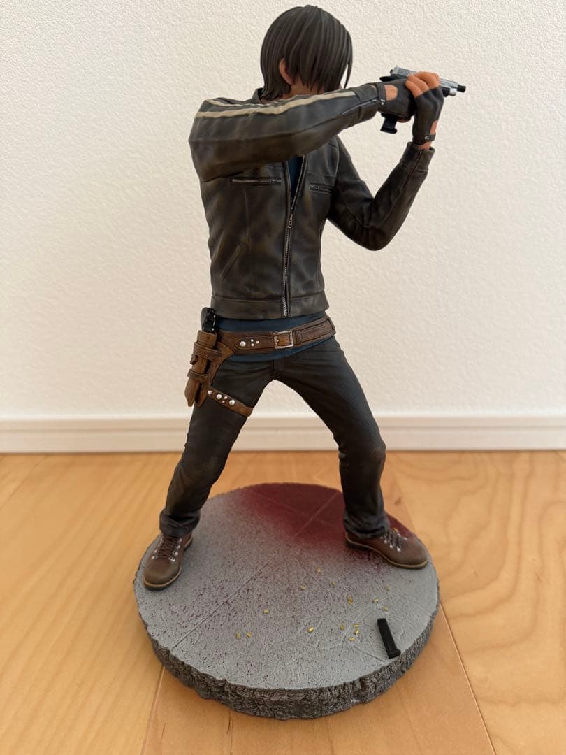 コトブキヤ ARTFX レオン・S・ケネディ 初版バージョン