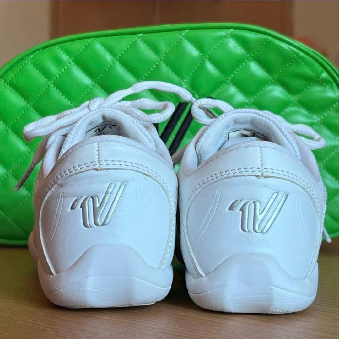 【値下】美品 22cm Varsity バーシティチアシューズA41 ケース付き