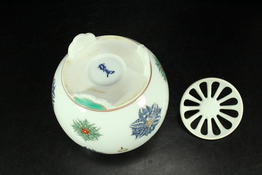 十三代 酒井田 柿右衛門 作 香炉 共箱(K-A999)