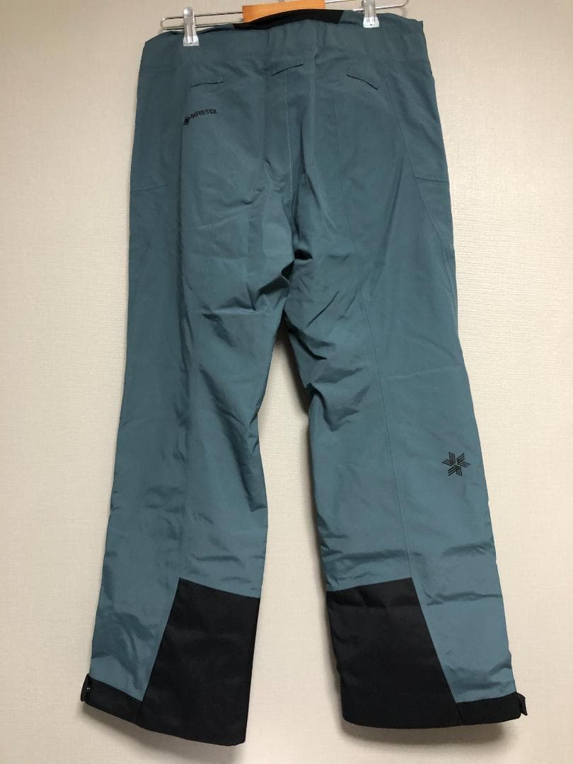 未使用 GOLDWIN レディース GORE-TEX 2L ビブ S パンツ