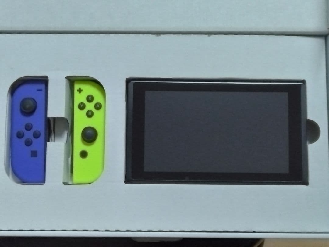 最後の値下げ 良い Nintendo Switch 本体　紫　黄　テレビゲーム