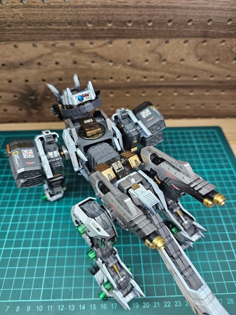 ゾイドHMMケーニッヒウルフデュアルスナイパーライフルセット全塗装
