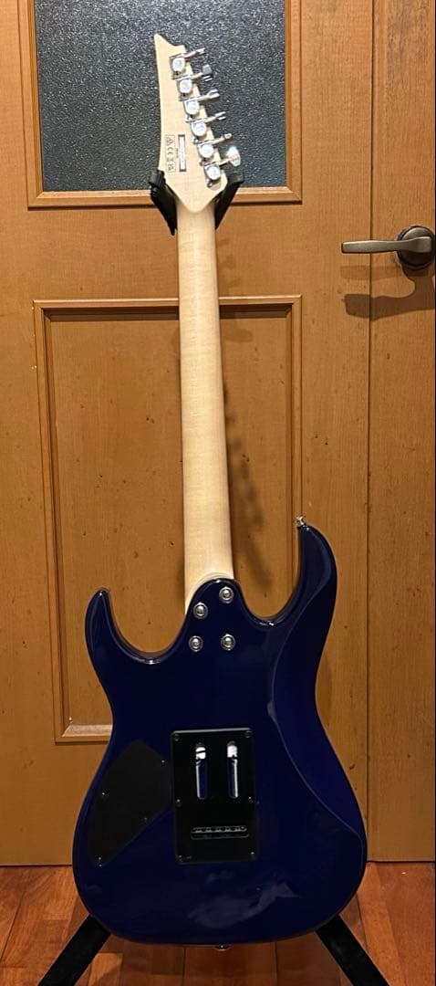 【極美品】Ibanez Gioシリーズ　　ブルー　キルトトップ　ケース付き