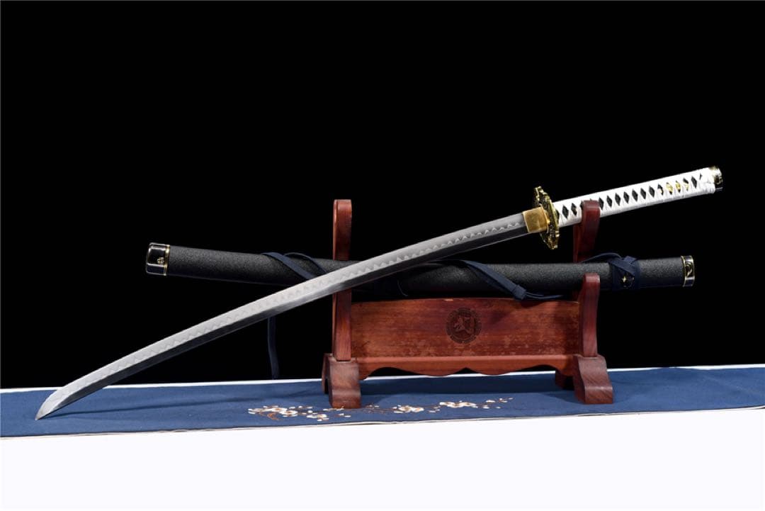 T 10焼刃釘字紋三色研武士刀『鬼泣5閻魔刀』 居合刀 斬馬刀 龍泉剣