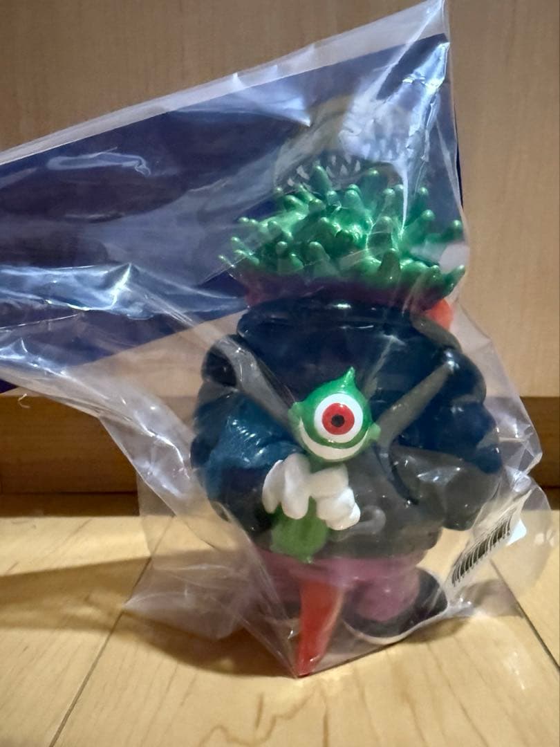 ギークオイド ギャロミ 墓場の画廊 カゲマルデザイン GYAROMI