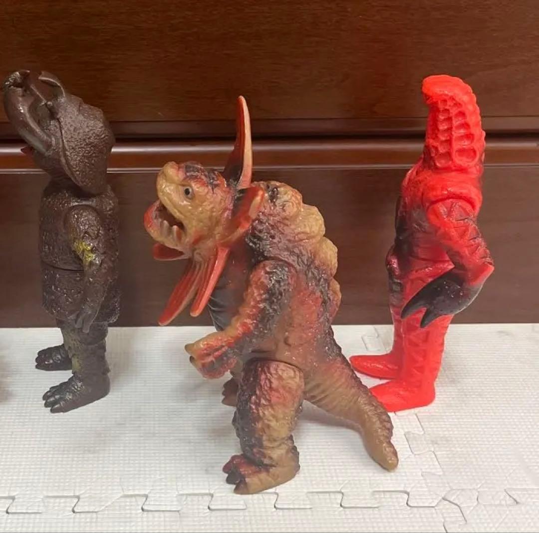 ポピー怪獣足製8体ソフビ