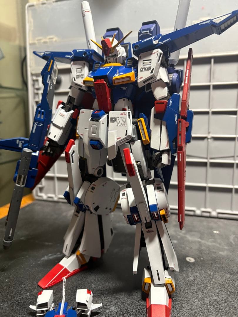 ガンプラMG 1/100ver ka強化型ZZ ガンダム完成品
