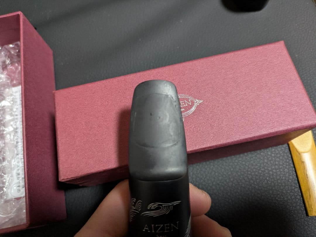 アイゼン　テナーサックス用マウスピース　LS7　リガチャーつき