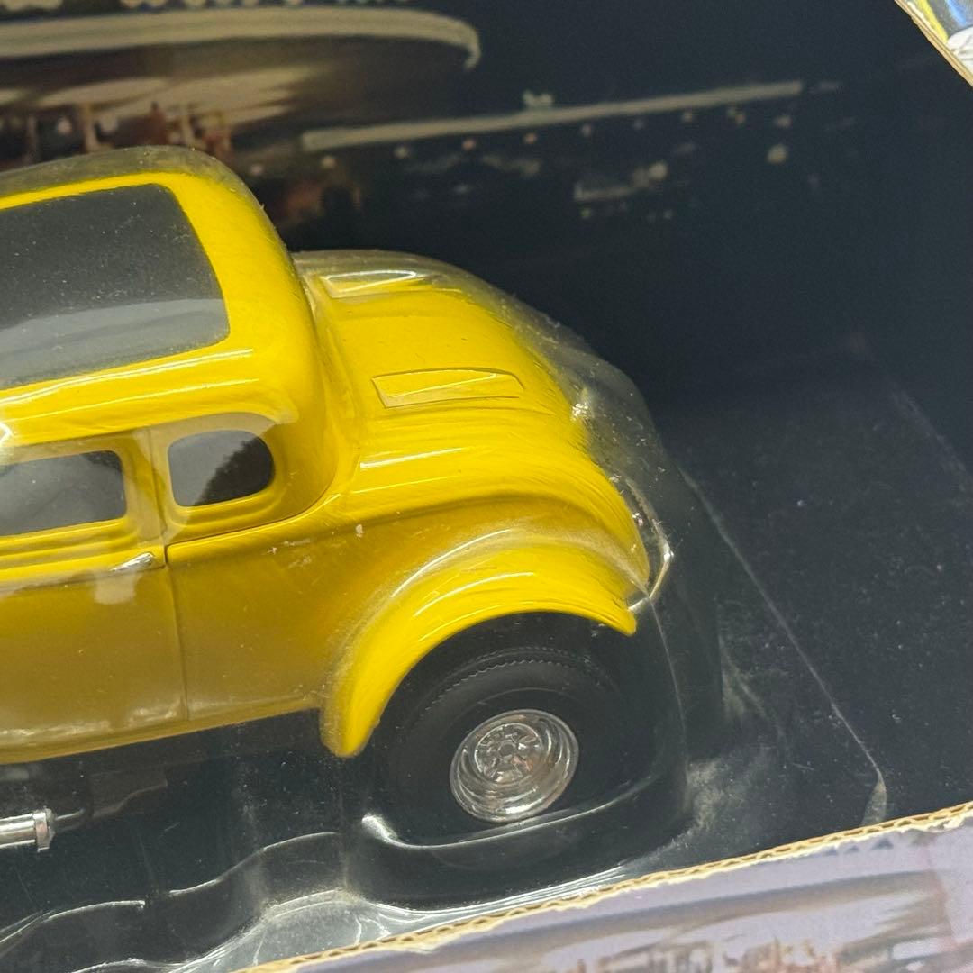 240＊■Revell '33 Ford Deuse Coupe 1:25 新品