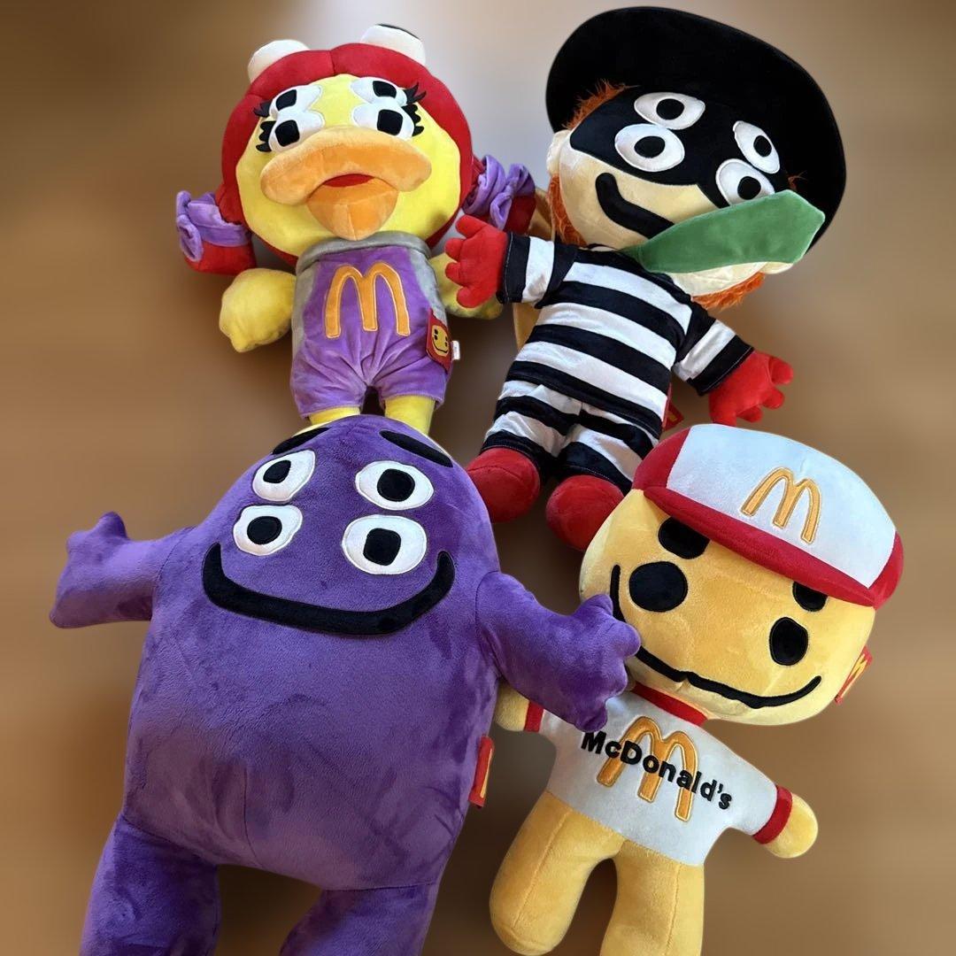 マクドナルド CPFM x McDonald's Set of 4 Plush