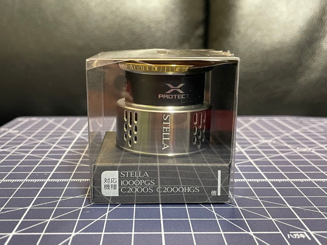 18ステラ　C2500SHG スプール　純正　新品　⑤