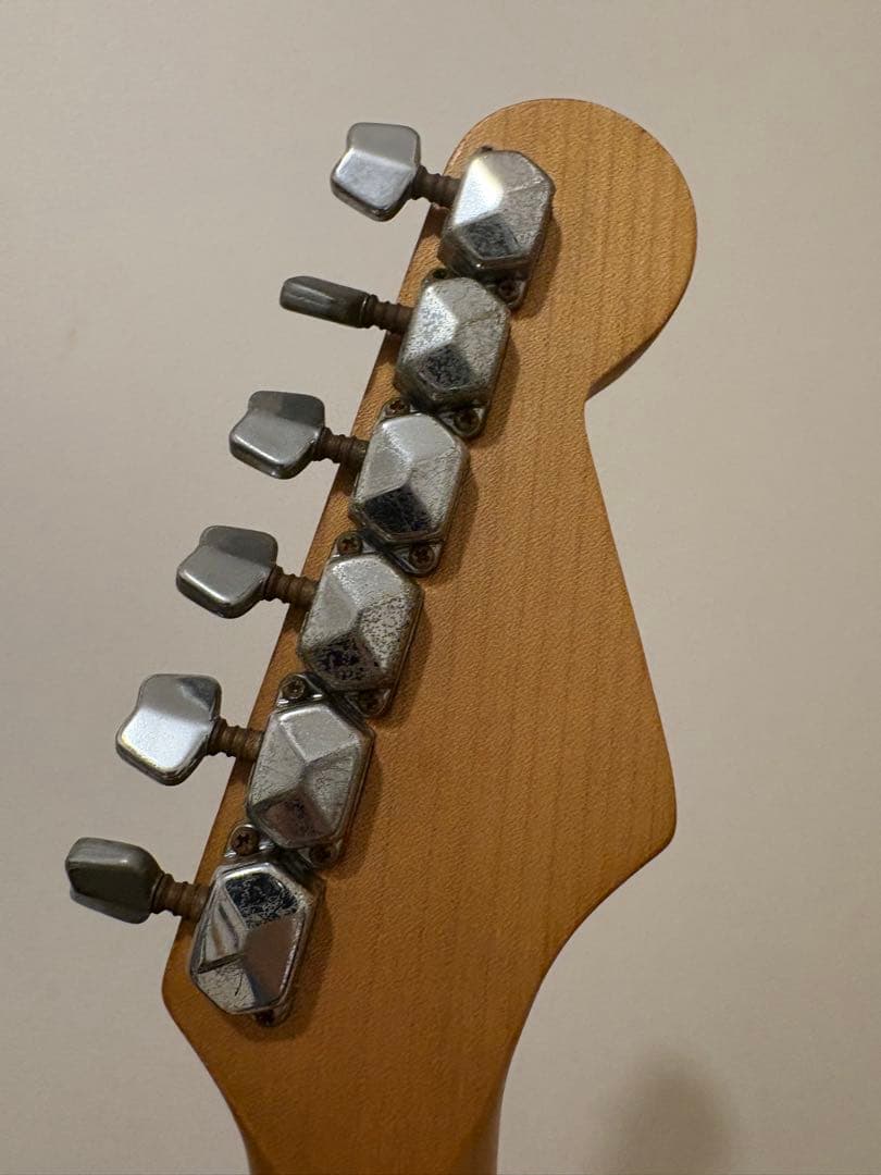 て*つ様 Jimi Hendrix Stratocaster model クリー