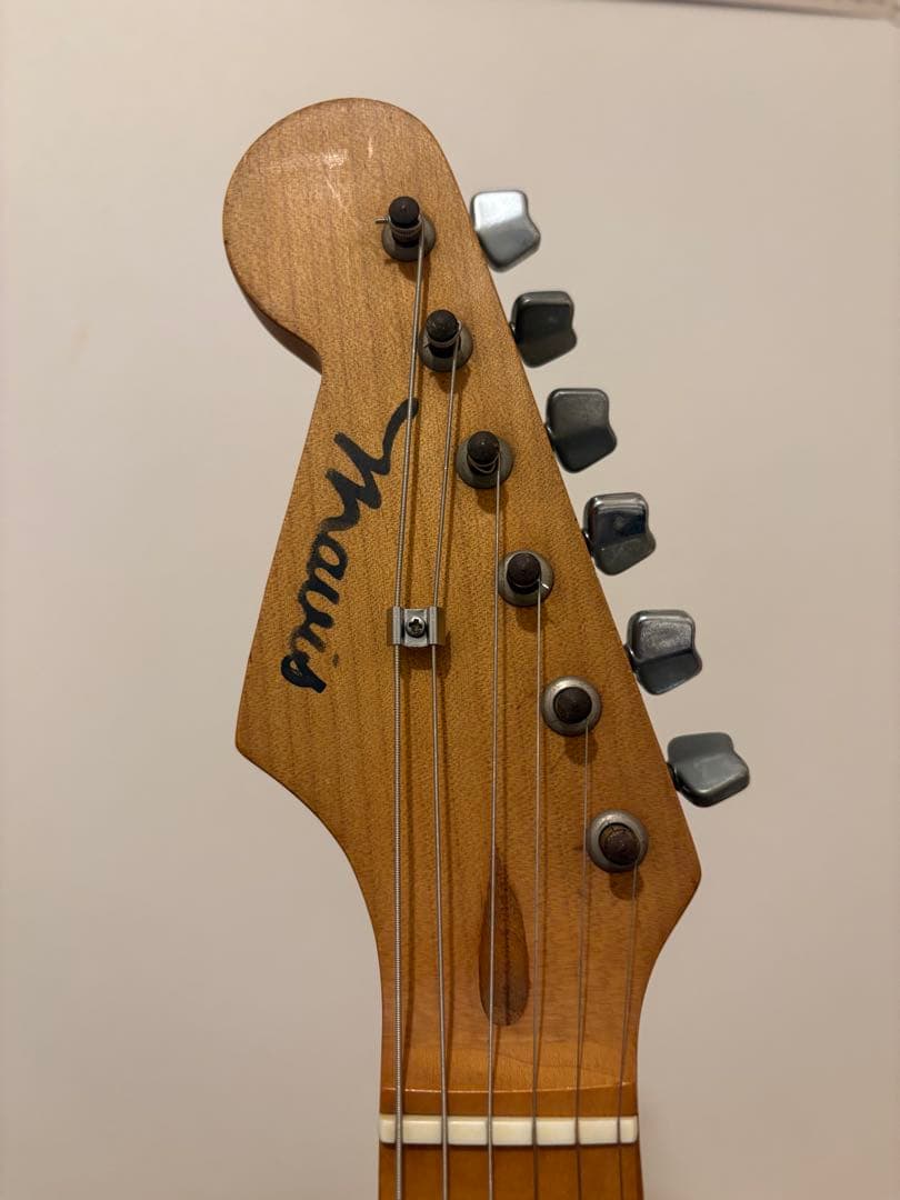 て*つ様 Jimi Hendrix Stratocaster model クリー