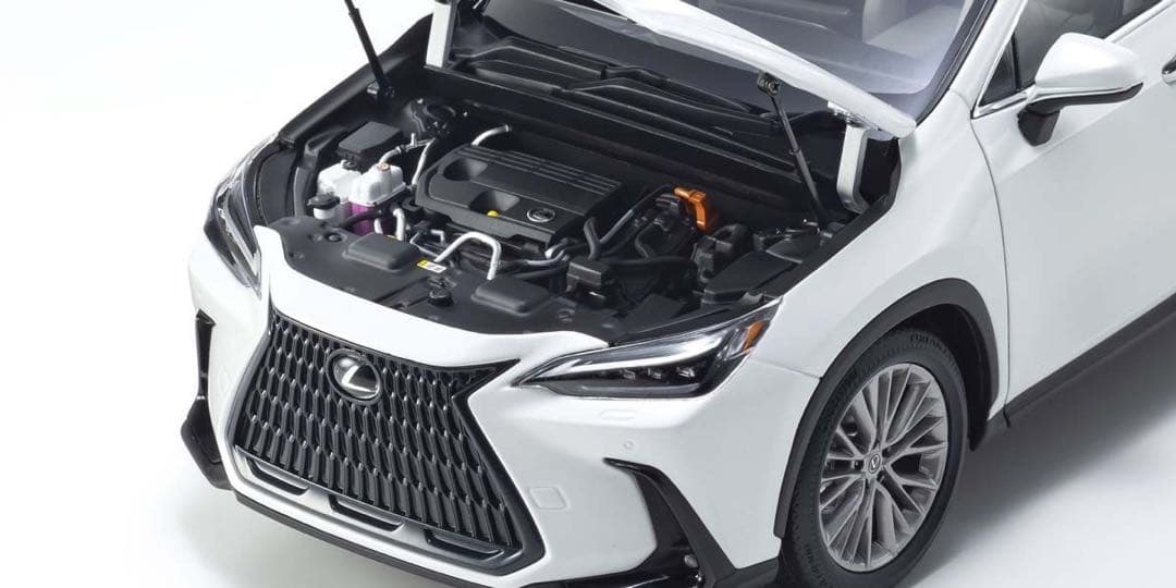 京商 オリジナル 1/18 レクサス NX 450h+ (ソニック クォーツ)