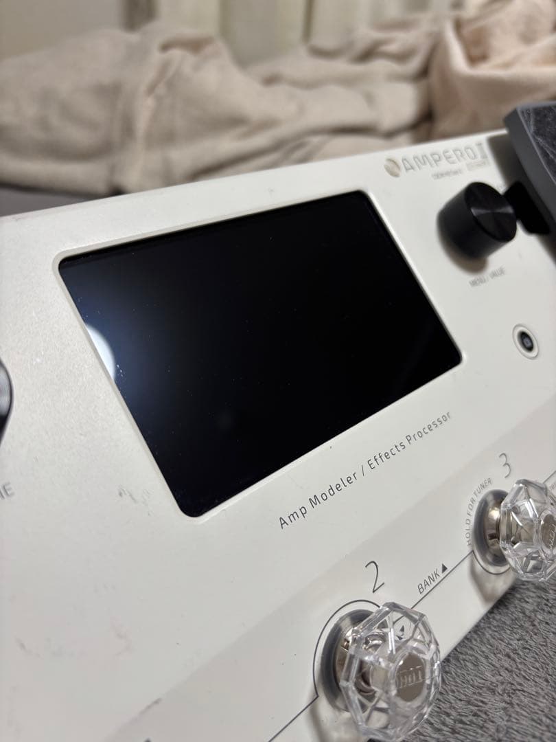 Hotone Ampero II ギターエフェクター