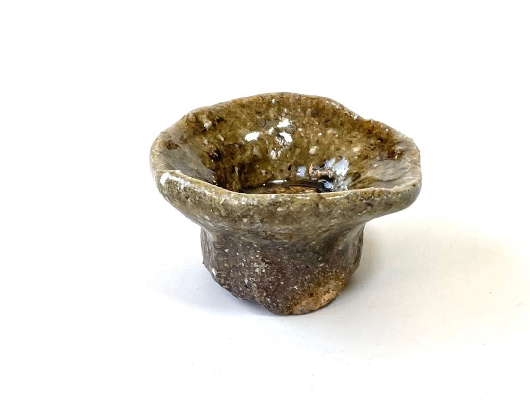 陶芸家　國吉清尚　焼締　ぐい呑　酒器　酒盃　伝説の陶芸家　自然釉　沖縄