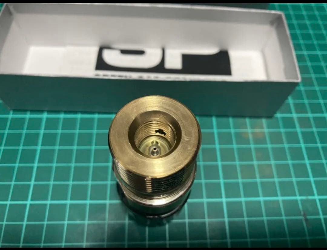 38gボンベ用　co2レギュレーター　ネジ規格1/2-20UNF